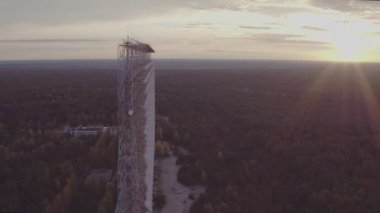Havadan görünümü Duga-1 dizi thechernobyl dışlama bölgesi içinde. Duga Sovietover--horizonused Sovietmissile defenseearly uyarı radarnetwork bir parçası olarak yapıldı.