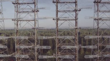 Havadan görünümü Duga-1 dizi thechernobyl dışlama bölgesi içinde. Duga Sovietover--horizonused Sovietmissile defenseearly uyarı radarnetwork bir parçası olarak yapıldı.