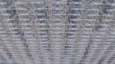 Havadan görünümü Duga-1 dizi thechernobyl dışlama bölgesi içinde. Duga Sovietover--horizonused Sovietmissile defenseearly uyarı radarnetwork bir parçası olarak yapıldı.