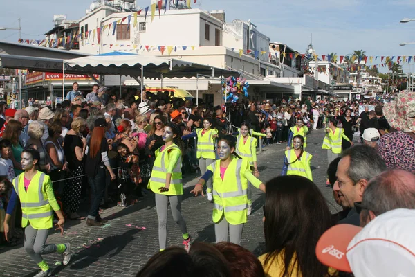 Paphos Kıbrıs Mart 2016 Geleneksel Karnaval Geçit Parlak Kostümleri Kato — Stok fotoğraf