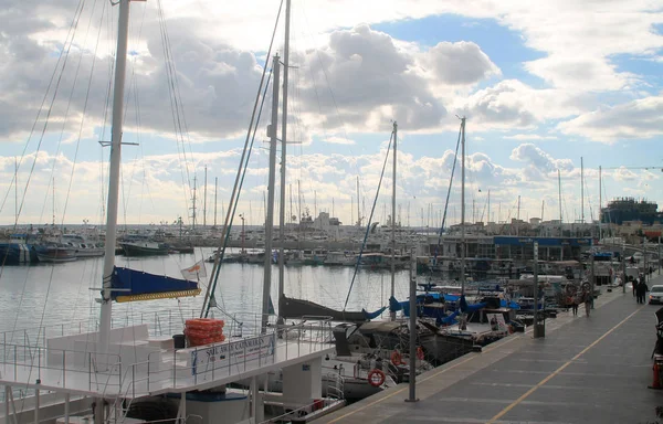 Limassol Chipre Dezembro 2018 Vista Dos Iates Barcos Porto Limassol — Fotografia de Stock