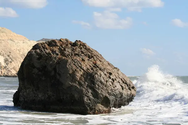 Stone Romios Petra Tou Romiou Plaży Miejsce Narodzin Afrodyty Pafos — Zdjęcie stockowe