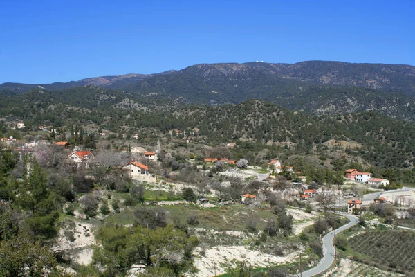 Vista Panorámica Del Valle Verde Soleado Día Primavera Las Montañas — Foto de Stock