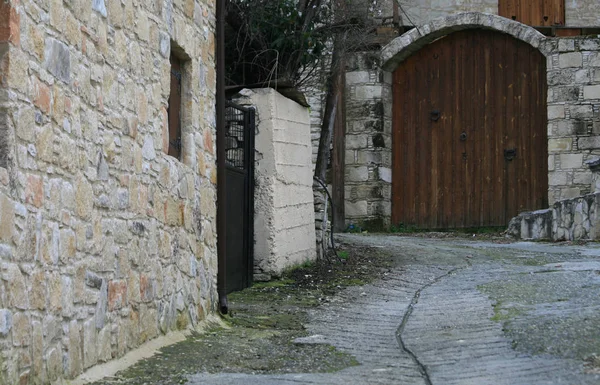 Rue Étroite Avec Portes Bois Fer Murs Maisons Pierre Dans — Photo