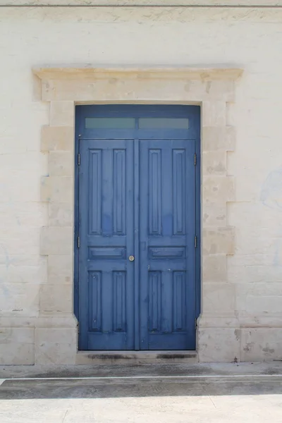 Retro Style Blue Wooden Front Door Door Knob Handle White — Stock Photo, Image