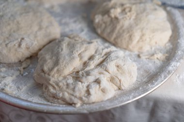 Hamur pişirmeye hazır.