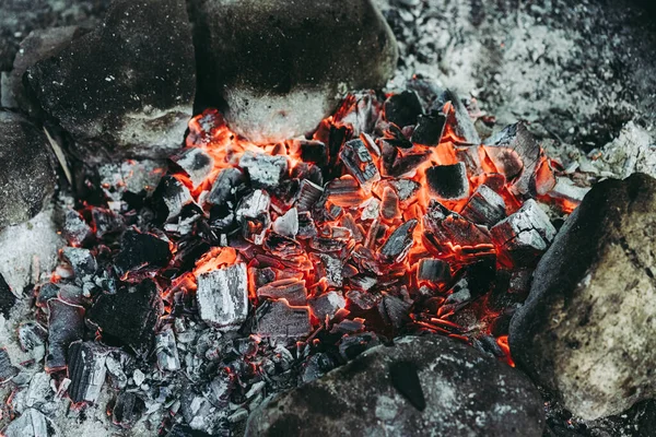 Ciepły Węgiel Spalonego Ognia — Zdjęcie stockowe