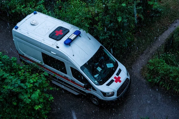 Ambulansen Kom Till Samtalet — Stockfoto