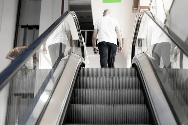 Escalator Working Shopping Center — Stock Photo, Image