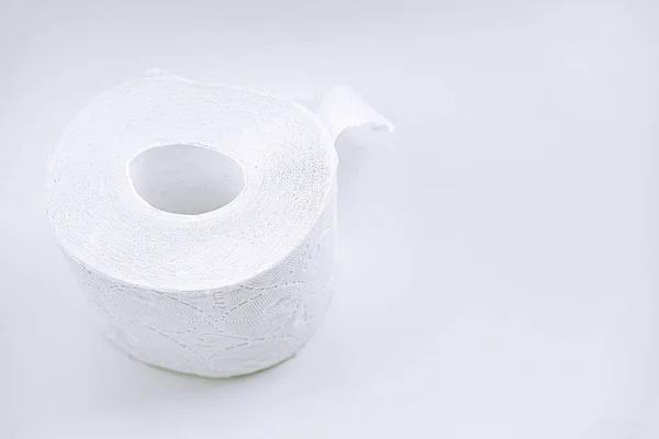 Toalettpapper Vit Bakgrund — Stockfoto
