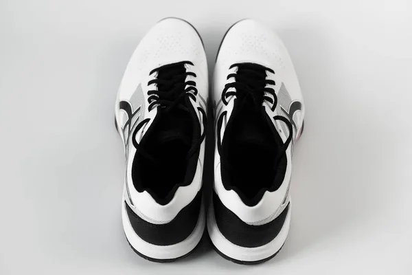 Witte Sneakers Witte Achtergrond — Stockfoto