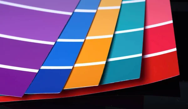 Campione Colore Primo Piano Del Catalogo Dei Colori Campione Aperto — Foto Stock