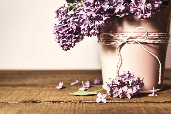 Güzel bir demet leylak