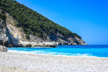 Myrtos plajının güzel manzarası, Kefalonia Adası, Yunanistan