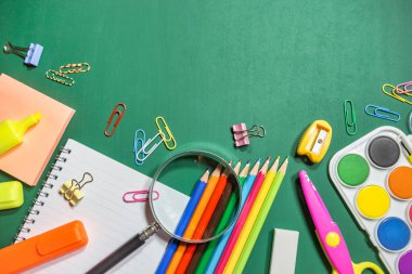 Eğitim veya okul geçmişine geri dön