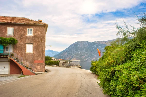 Hermosa Bahía Kotor Montenegro Europa Concepto Viaje Antecedentes — Foto de Stock