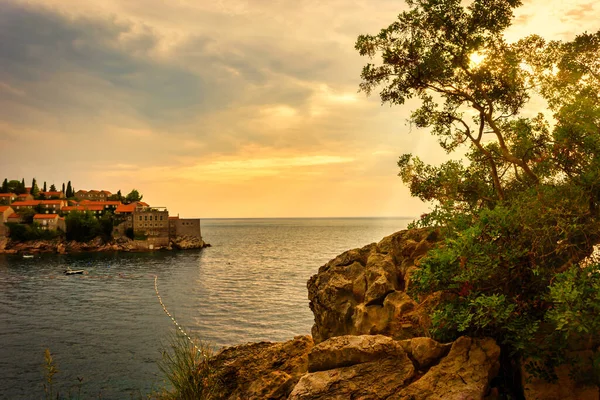 Sveti Stefan Histórica Isla Ciudad Complejo Atardecer Budva Riviera Montenegro — Foto de Stock