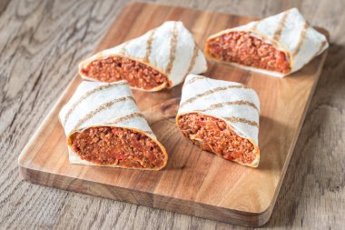 Burrito kıyma ile doldurulmuş