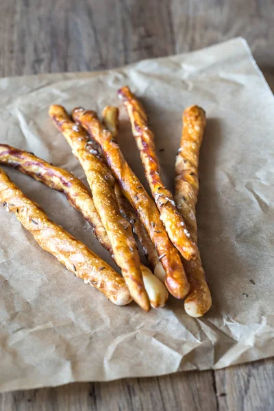 Breadsticks parşömen üzerine