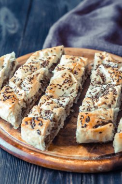 Sarmal phyllo pasta doldurma Dana eti ile