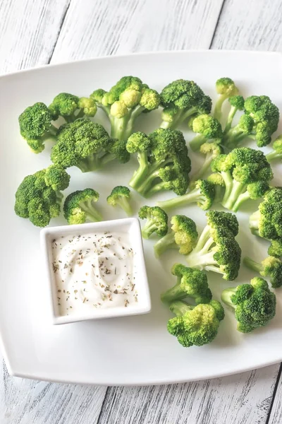Cooked Broccoli Greek Yogurt — Stock Photo, Image