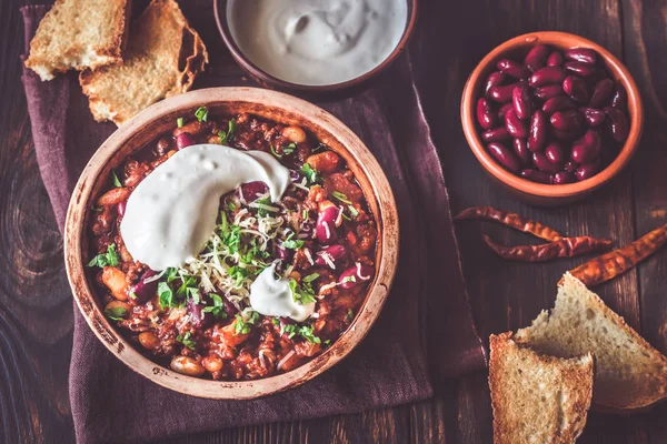 Bowl of chili con carne