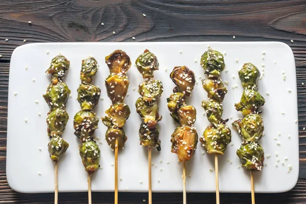 Brussels Sprouts Skewers Teriyaki Sauce — Stock Photo, Image