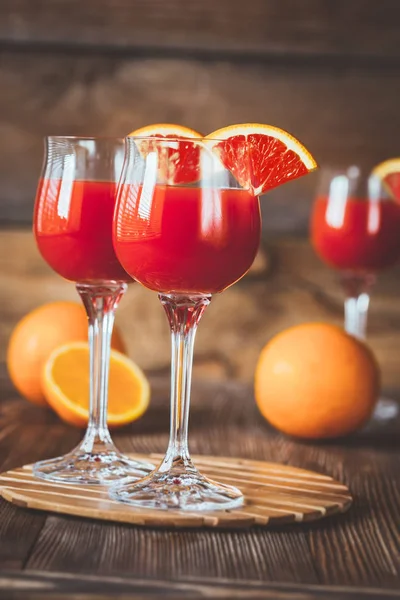 Üç bardak Mimoza kokteyli — Stok fotoğraf