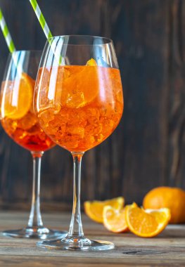 aperol spritz kokteyl bardak