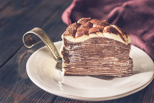 Fetta di torta di crepe tiramisù — Foto Stock