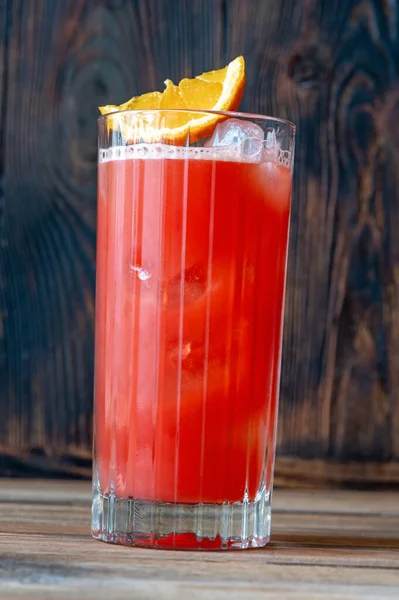 Glass Garibaldi Cocktail Garnished Orange Wedge — Stock Photo, Image