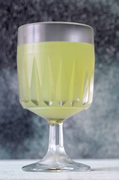 Gin Basert Cocktail Avkjølt Glass – stockfoto