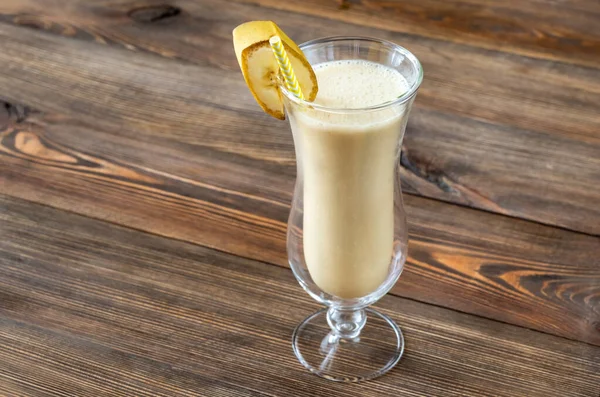 Glas Smutsiga Banana Cocktail Trä Backgroun — Stockfoto