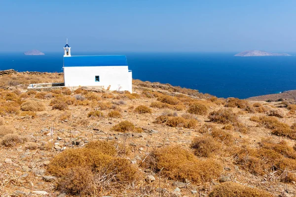 Igreja Grega Azul Branca Com Vista Para Mar Ilha Serifos — Fotografia de Stock