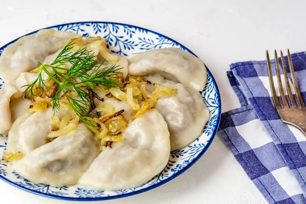 Traditional Ukrainian Dumplings Filled Mashed Potato Cabbage Vareniki Filling Vegetarian — Stock Photo, Image