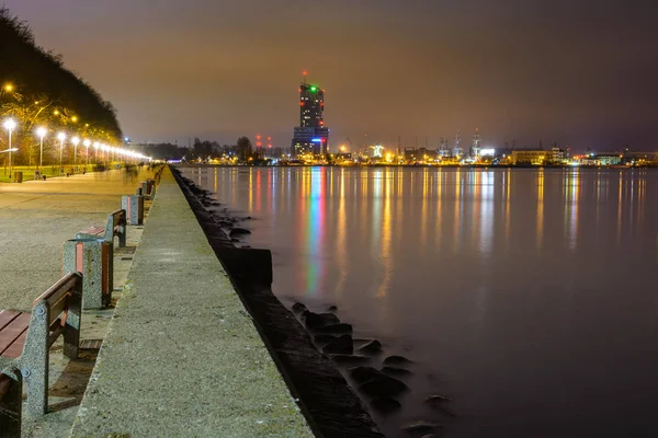 Marina Iluminada Gdynia Noite Mar Baltice Polónia — Fotografia de Stock