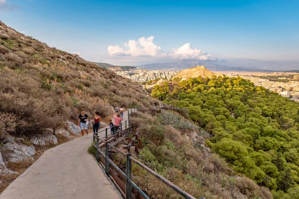 Athen Griechenland September 2018 Touristen Betreten Den Lycabettus Berg Athen — Stockfoto