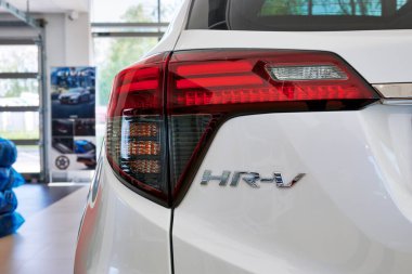 Gdansk, Polonya - 28 Mayıs 2020: Honda HR-V 'nin yeni modeli Gdansk galerisinde sunuldu