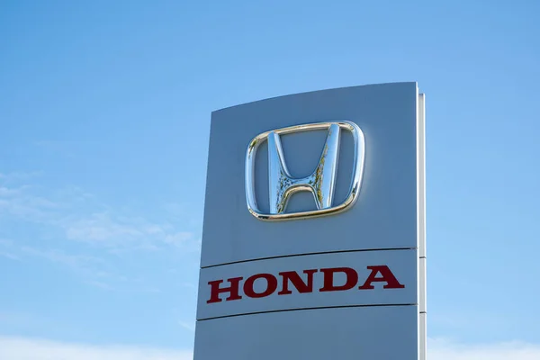 Gdańsk Polska Maja 2020 Logo Podpis Hondy Honda Produkuje Najbardziej — Zdjęcie stockowe