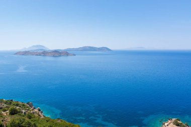 Rodos adasındaki Kritinia (Kastello) şatosundan manzara. Yunanistan