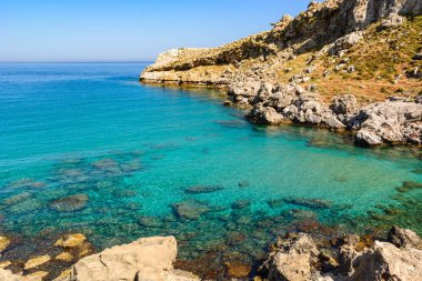 Lapalice, Polonya - 25 Ağustos 2018: Lapalice Şatosu, tamamlanmamış bina, kuzey Polonya 'da turizm merkezi