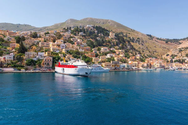 Γιαλός Λιμάνι Της Όμορφης Σίμης Στην Ελλάδα Ευρώπη — Φωτογραφία Αρχείου
