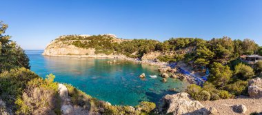 Anthony Quinn Körfezi, Rhodes adasında gözlerden uzak bir plaj. Yunanistan