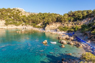 Anthony Quinn Körfezi, Rhodes adasında gözlerden uzak bir plaj. Yunanistan