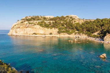 Anthony Quinn Körfezi, Rhodes adasında gözlerden uzak bir plaj. Yunanistan