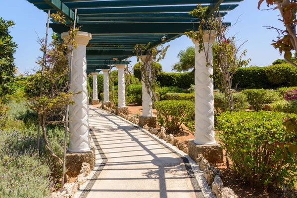 Rhodes Grecia Mayo 2018 Callejón Columnas Hermoso Kallithea Springs Rodas — Foto de Stock