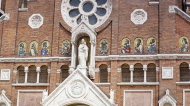 Votive Kilisesi ve Macaristan bizim Lady Katedrali, Szeged içinde Dom
