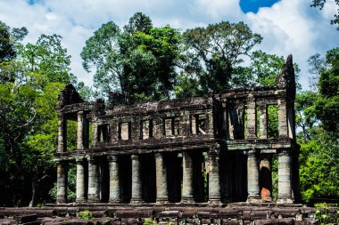 Gizemli kalıntıları antik Preah Khan Tapınağı Angkor, Siem Reap, Kamboçya