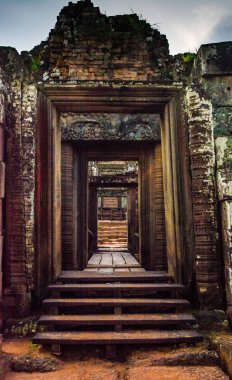 Gizemli kalıntıları antik öncesi Rup Tapınağı Angkor, Siem Reap, Kamboçya