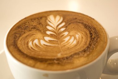 Cappuccino sıcak kahve için zaman rahatla